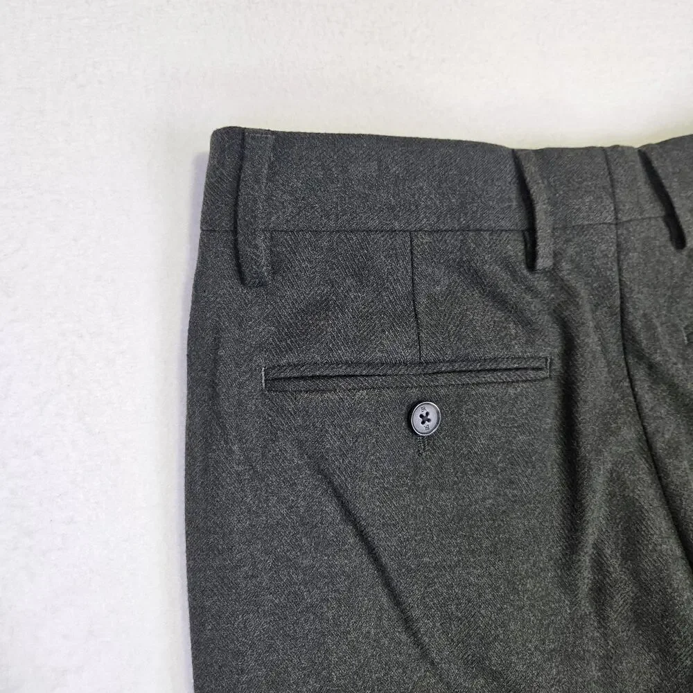 Banana Republic Mens 32x30 Flannel Herringbone Trouser Tailored Dress Pant Gray